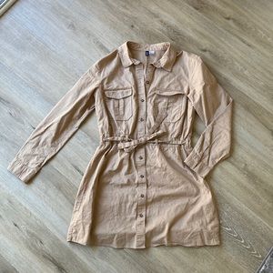 Mini summer dress, comfortable fit, tan color